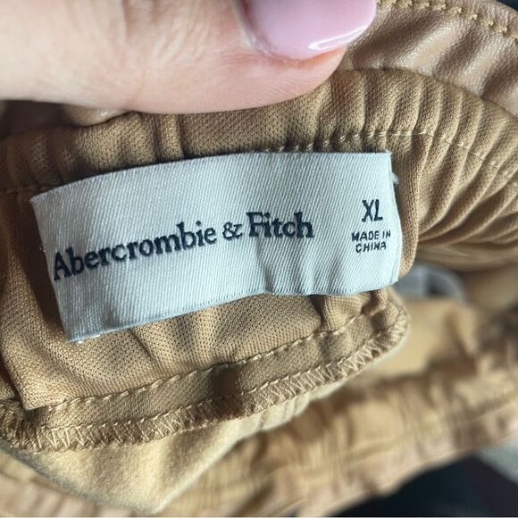 Abercrombie & Fitch Vegan Leather Tan Jogger Drawstring Paperbag Waist Size XL - Picture 10 of 10